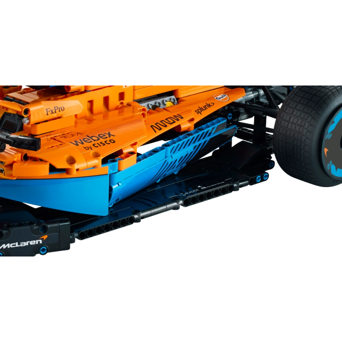 LEGO Technic 42141 — конструктор боліда McLaren Formula 1